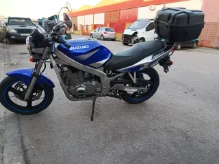 Suzuki GS500 2003 Azul y Blanca