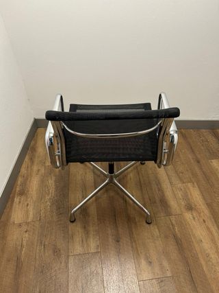 Sedia ufficio Vitra Aluminium EA 108