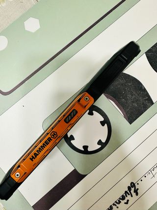 Móvil Hammer Negro/Naranja