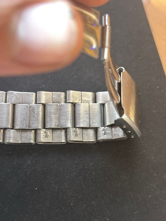 Reloj Meibo Negro y Plateado