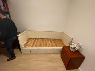 Cama tipo diván IKEA Hemnes