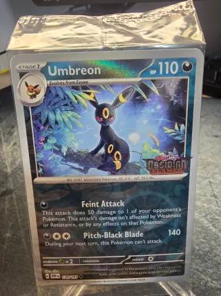 Carta Pokémon Umbreon 130/197 Escarlata y Violeta