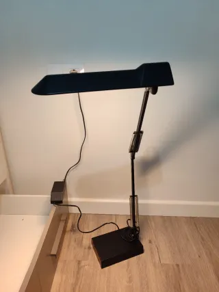 Flexo de escritorio negro