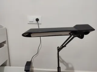 Flexo de escritorio negro