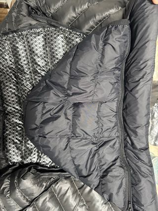 Cazadora The North Face verde y negra