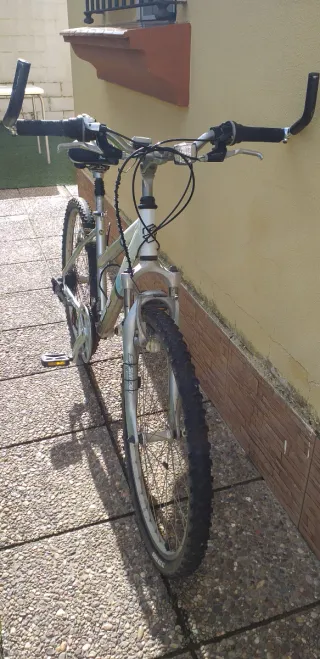 Bicicleta Rockrider 5.2