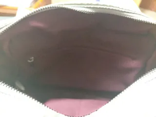 Bolso gris acolchado mujer