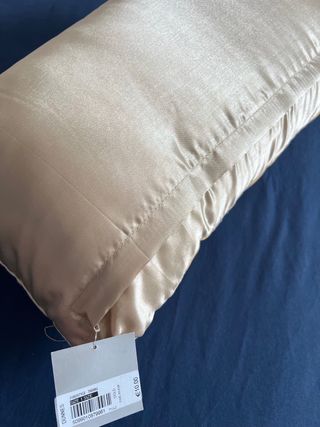 Cojines y plaid Dunnes Home