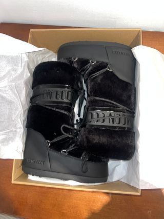 Botas Moon Boot Negras