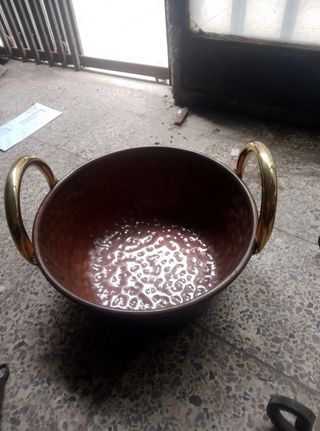 Caldero cobre y metal
