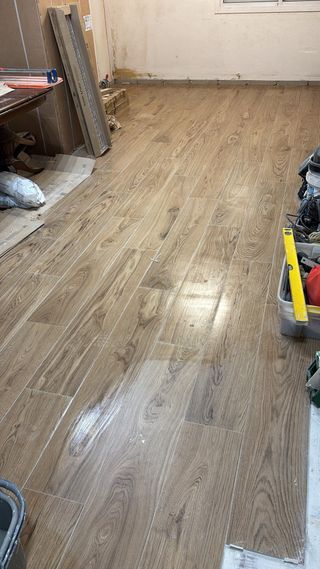 ALBAÑIL PARA REFORMAS Y ARREGLOS