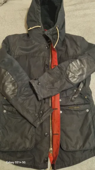 Parka Barbour Game Wax Azul