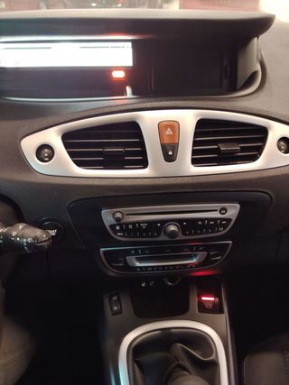Renault Scenic 2009