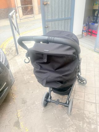 Silla de paseo ligera  Cybex eezy S plus