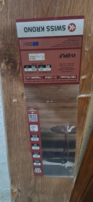 Suelo laminado SWISS KRONO 1380x193x6mm