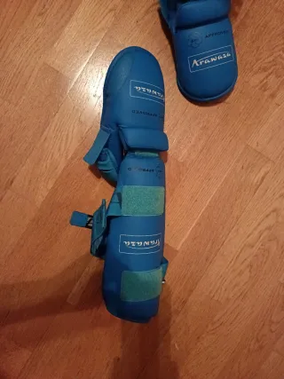 Protecciones Karate Arawaza WKF