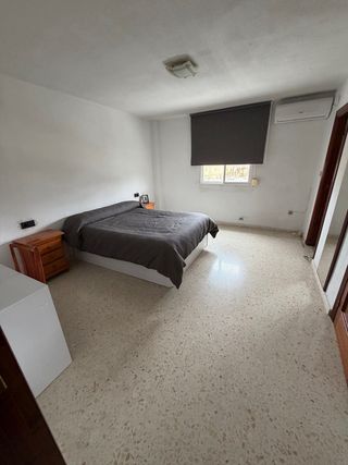 Se vende casa adosada amplia y luminosa