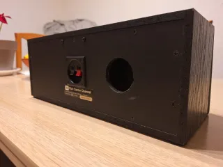 Jbl altavoz de madera diseño elegante