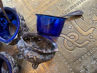 4 Antichi Condimentieri con Cucchiaini