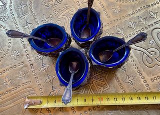 4 Antichi Condimentieri con Cucchiaini