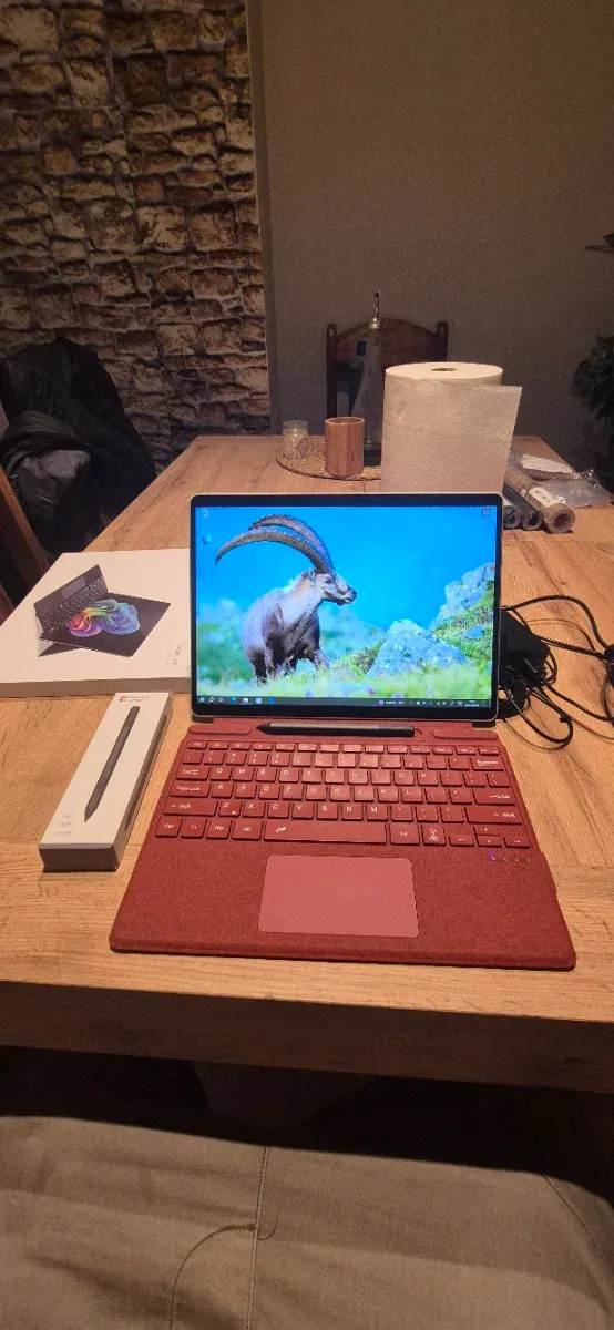 Microsoft Surface Pro 8 como nuevo