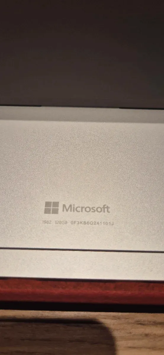 Microsoft Surface Pro 8 como nuevo afbeelding 3