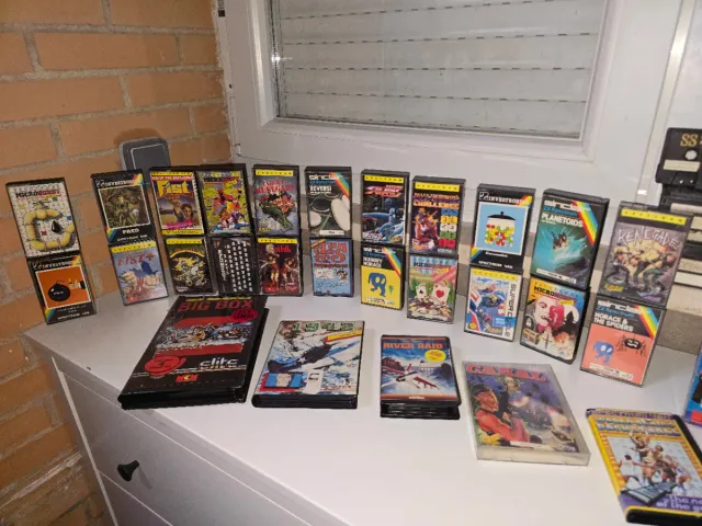 ZX Spectrum + Colección Videojuegos