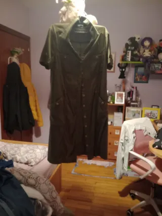 Vestido verde militar