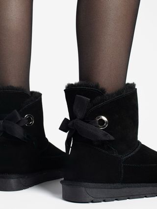 Botas marca ETIKA negras  de LUNA