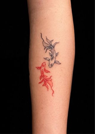 Tatuajes desde 30€ Fineline y Blackwork-Castellón