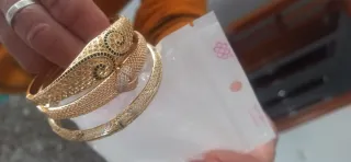 Lote 3 Brazaletes Rígidos Belly Bella Dorados