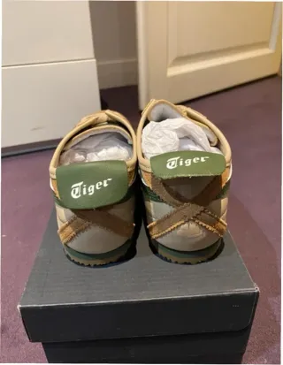 Onitsuka Tiger Mexico 66 Beige/Verde Talla 39