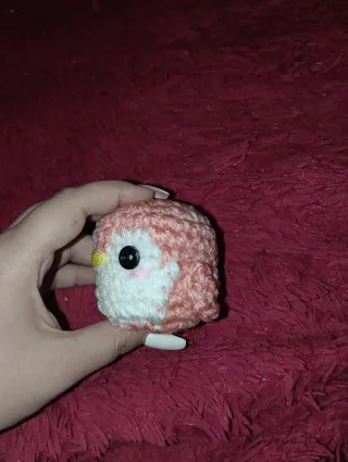 Pingüino de ganchillo hecho a mano