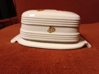 Mantequillera cerámica con cerezas