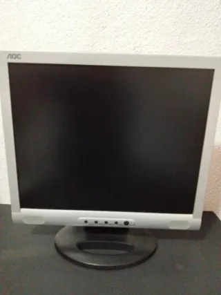 Monitor AOC Gris y Blanco