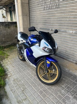 Yamaha TZR 50 Azul y Blanca