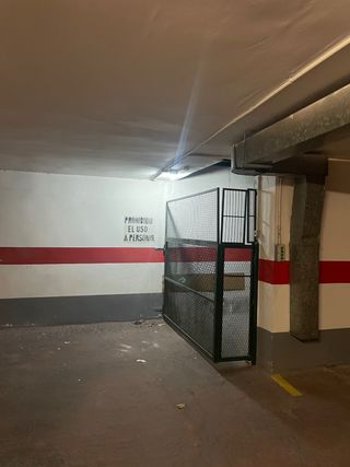 Alquilo plaza de garaje