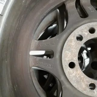 4 Llantas  originales Toyota