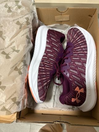 Zapatillas running Under Armour Morado/Rosa Talla