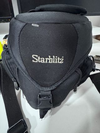 Canon EOS 500D con accesorios