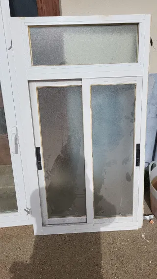 Ventana corredera PVC con doble cristal