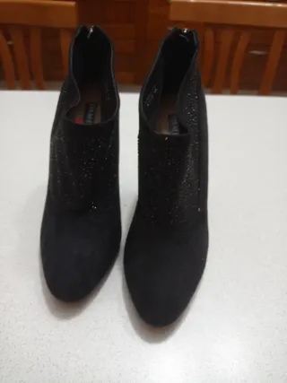 Stivaletti DameRose neri tacco alto strass 37