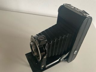 1145. Cámara plegable Franka Werk