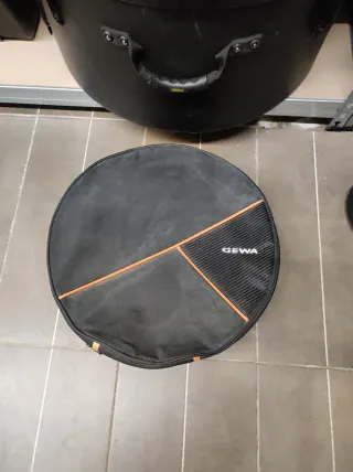 Caja Metálica Gewa 12