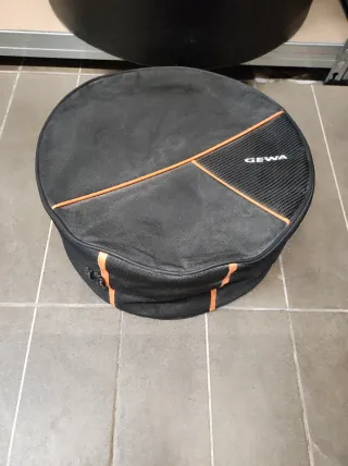 Caja Metálica Gewa 12