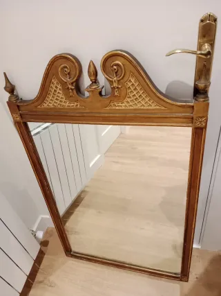 Espejo clásico madera dorado
