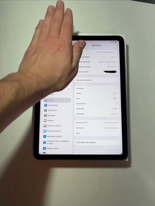 iPad Air 4ª Gen 64gb Plata con teclado y pen