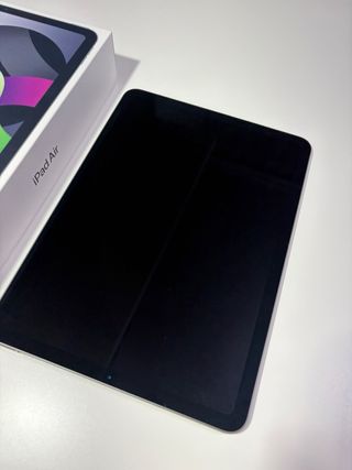 iPad Air 4ª Gen 64gb Plata con teclado y pen