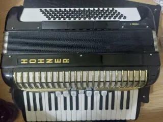 Acordeón Hohner Verdi 1