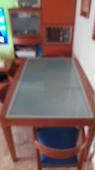 Mueble comedor, mesa y sillas